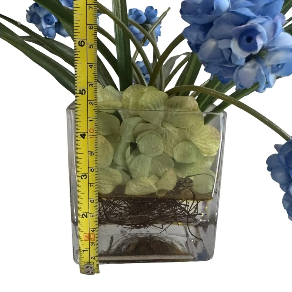 Target Home Decor silk hydrangea & blue flower square glass accent decor